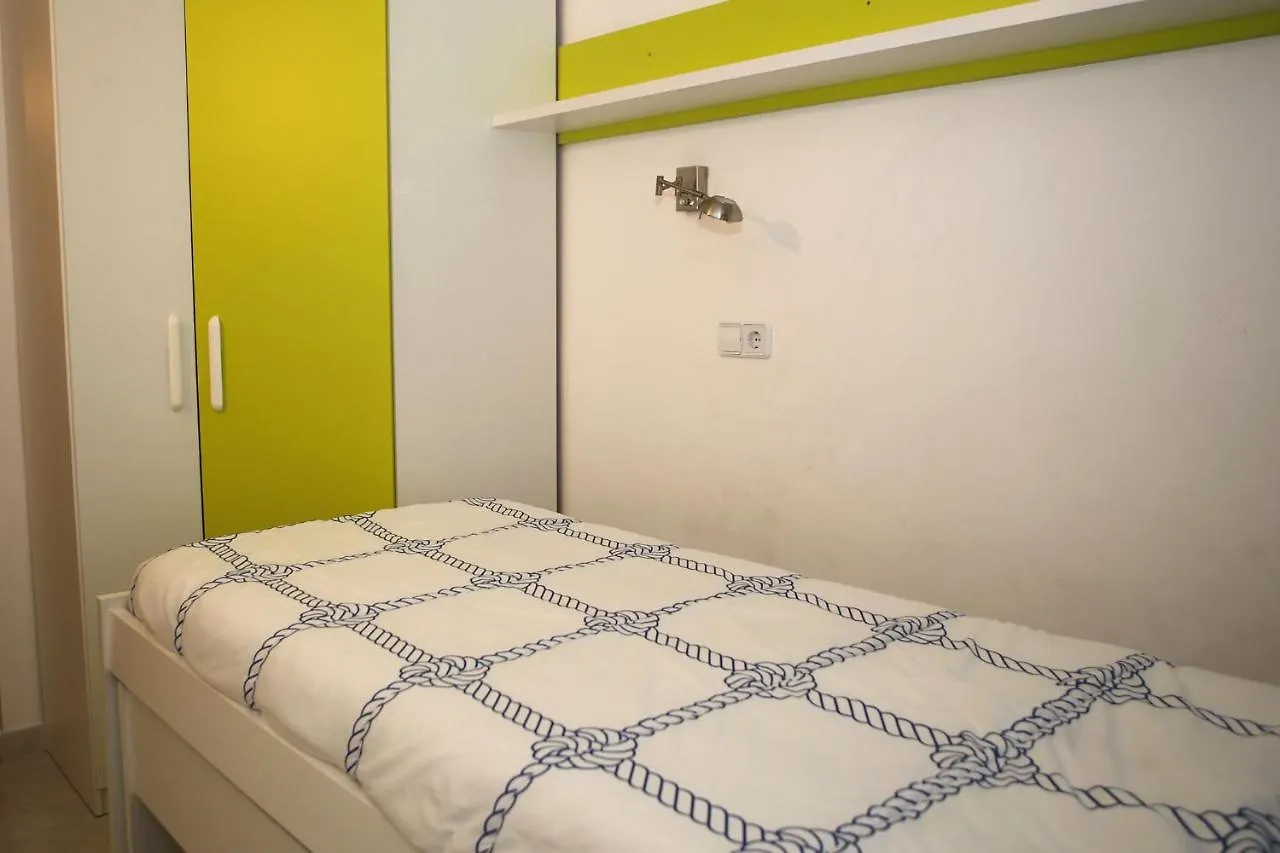 At092 Els Pins I Apartment Torredembarra